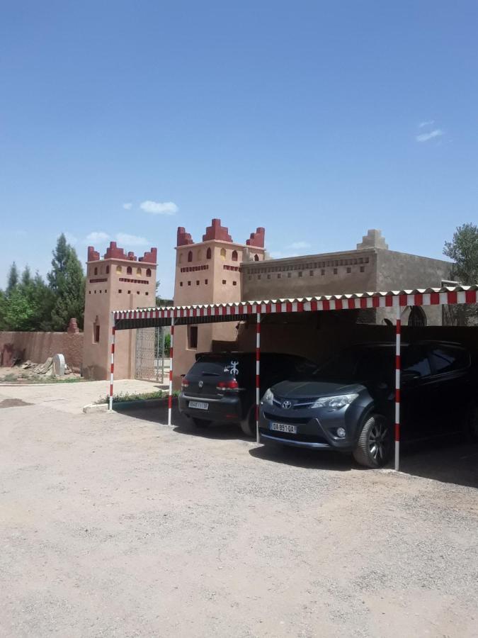 Dar Alfourssane Ferme D'Hote Ouarzazate Esterno foto
