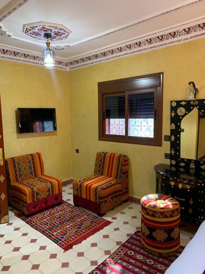 Dar Alfourssane Ferme D'Hote Ouarzazate Esterno foto