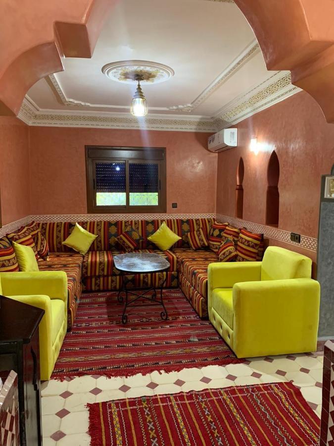 Dar Alfourssane Ferme D'Hote Ouarzazate Esterno foto