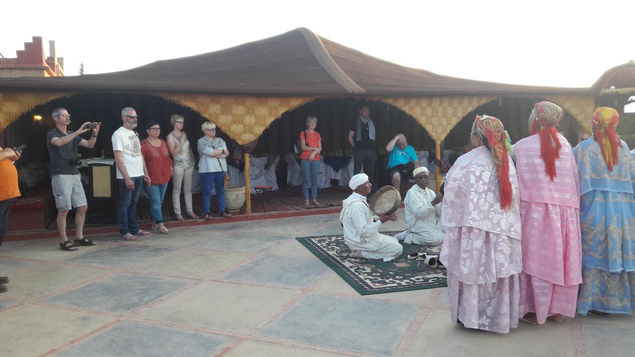 Dar Alfourssane Ferme D'Hote Ouarzazate Esterno foto