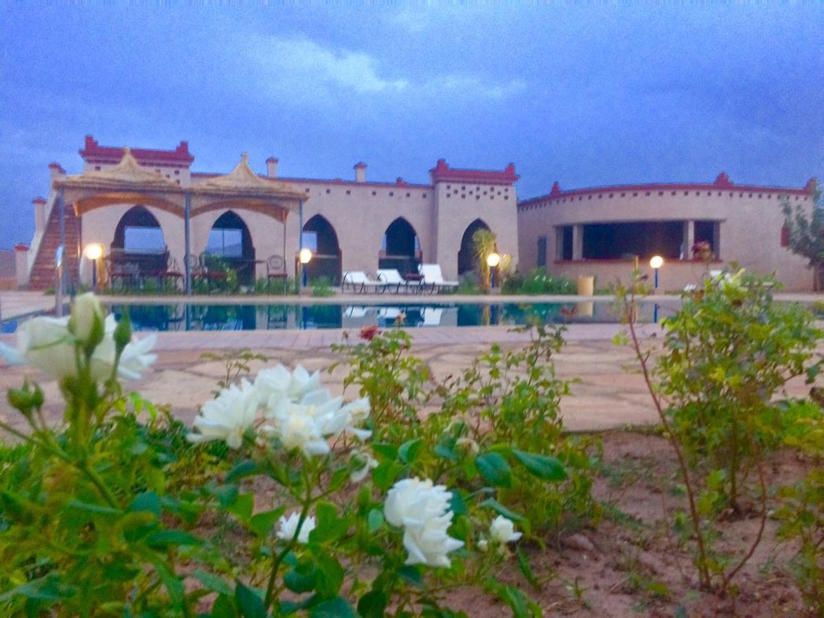 Dar Alfourssane Ferme D'Hote Ouarzazate Esterno foto